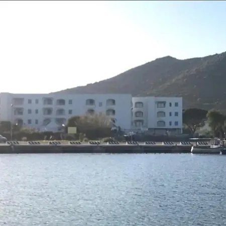 Ila * La Caletta